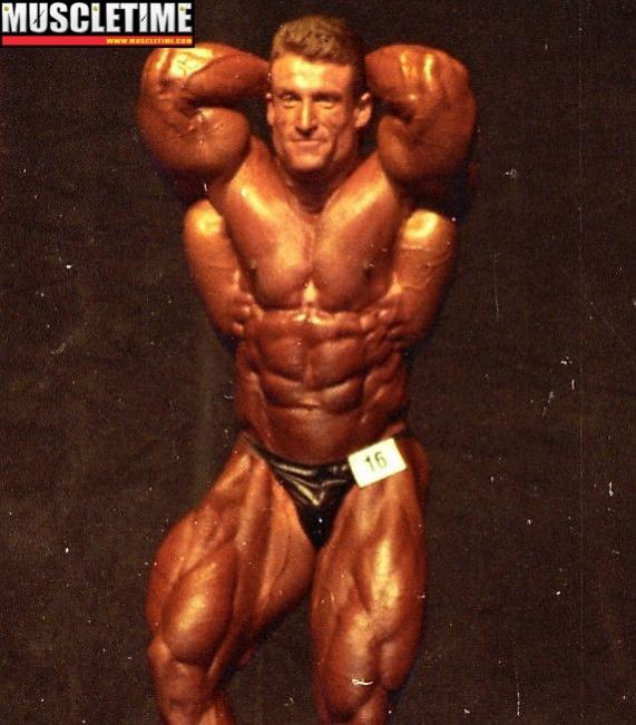 Όνομα: Dorian Yates at 1993 Mr. Olympia 10.jpg Εμφανίσεις: 3146 Μέγεθος: 56,1 KB